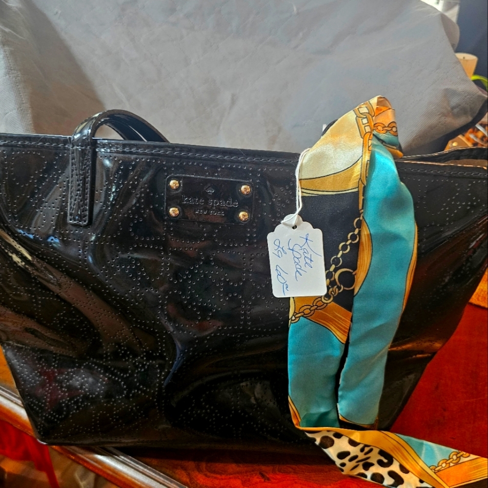 Kate Spade Lg  Tote
